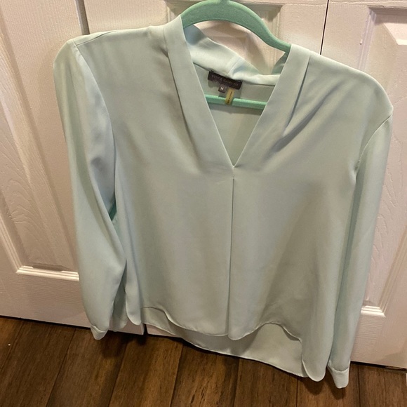 Vince Camuto size M - Picture 1 of 8